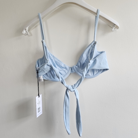 New WeWoreWhat Full Coverage Underwire Cottage Blue Bikini Top NWT Medium - Picture 8 of 10